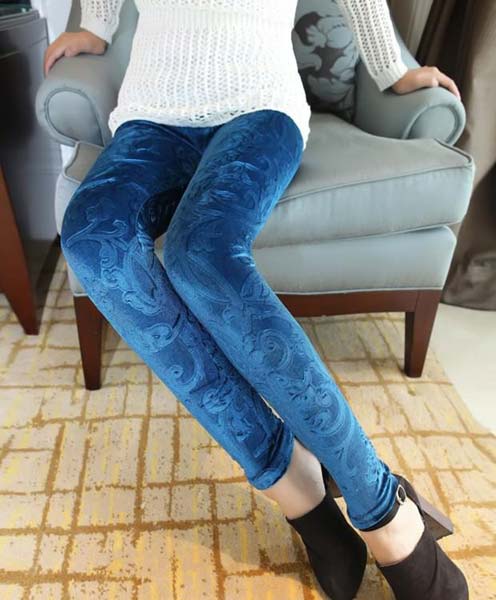 3D Embossed Leggings