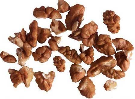 Light Quarter Walnuts