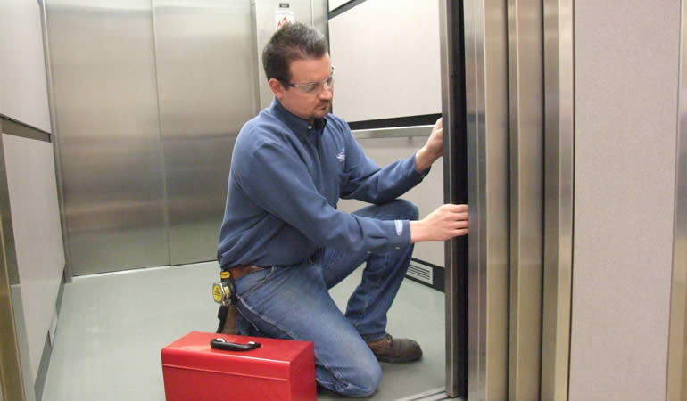 elevator repairing services