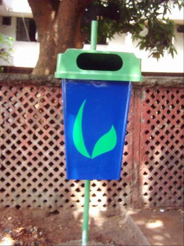 Mounted Dustbin