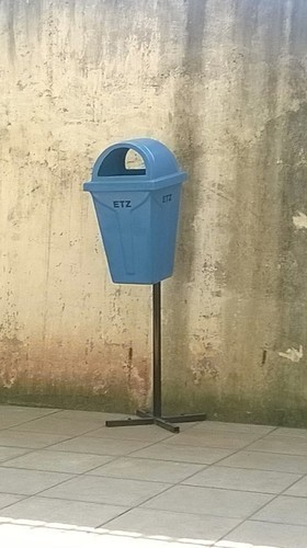 Pole Mounted Dustbin