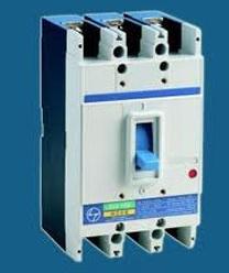 L & T Molded Case Circuit Breaker