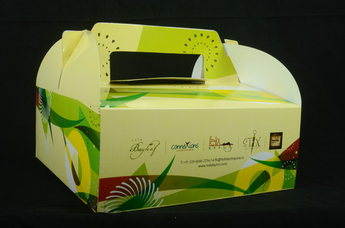 Multicolor Half Kg Cake Box, 400, Packaging Size: 8*8*5