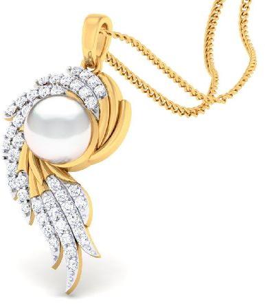 14kt Gold Wings Shape Diamond Pendant Set with Beautiful Pearl