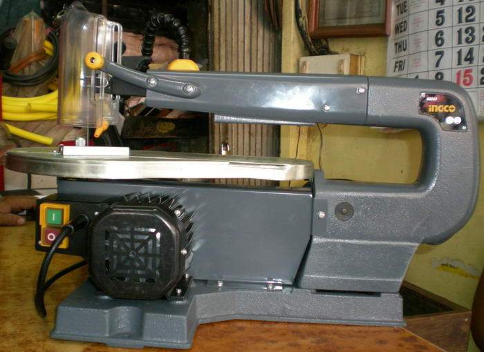jigsaw cutting machine
