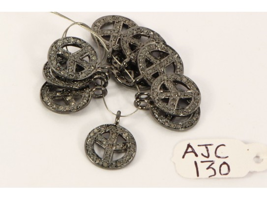 AJC0130 Antique Style Charm