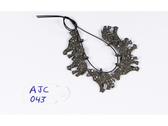 AJC043 Antique Style Charm