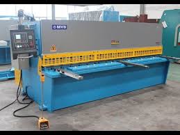 Metal Plate Cutting Machine