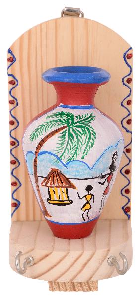 RURALSHADES Terracotta Traditional Warli Painted Red/White Pot Key Holder