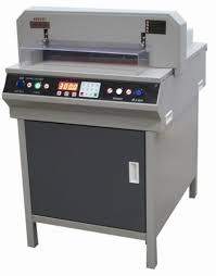 Digital cutting machine