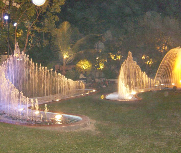 Wave Fountains