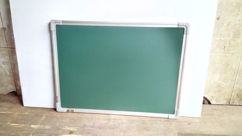 Aluminum Green Chelk Board, for School Teaching, Size : 7 X 10