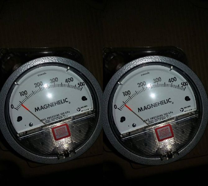 Dwyer 2000-500PA Magnehelic Differential Pressure Gauge