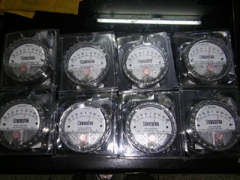 Low Pressure Differential Gauge