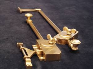 Un-lacquered Solid Brass Hinges