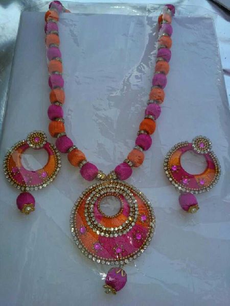 Non Polished Silk Thread Necklace Set, Occasion : Traditional, festive