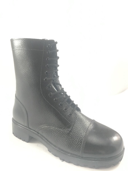 9 High Ankle Military Boot, Lining Material : VAMP lining, non-woven fabric.