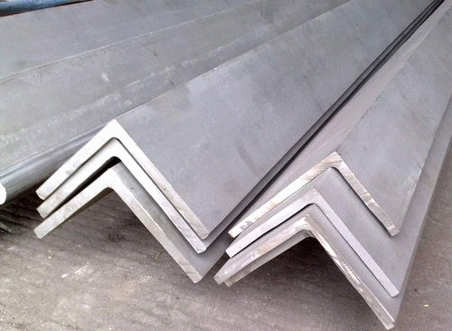 Long Steel Equal Angles
