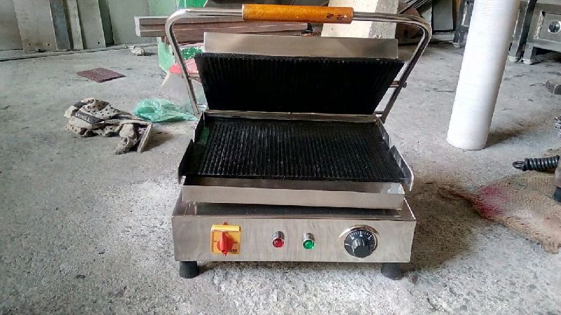 Carbon Steel Single Sandwich Griller, Voltage : 220 V/50Hz