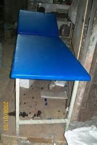 Examination Table Metallic 2 Section