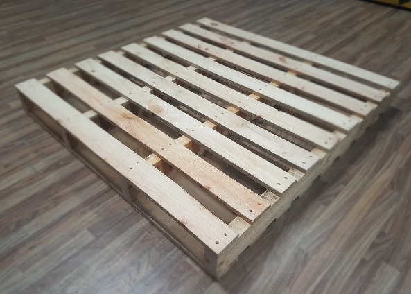 Wooden pallet