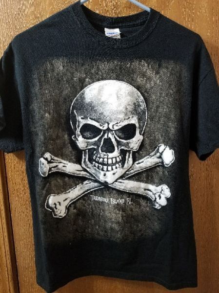 Skull and Crossbones Treasure Island Mens T-shirt