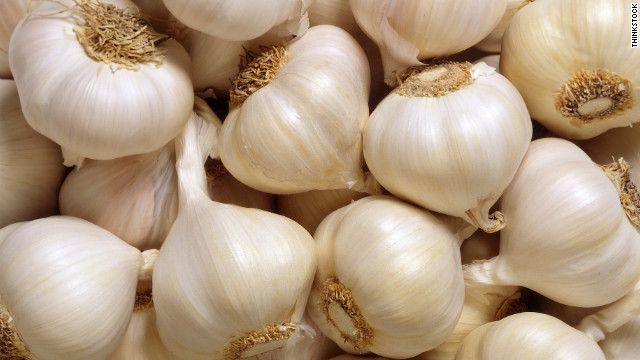 Fresh garlic, Style : Solid