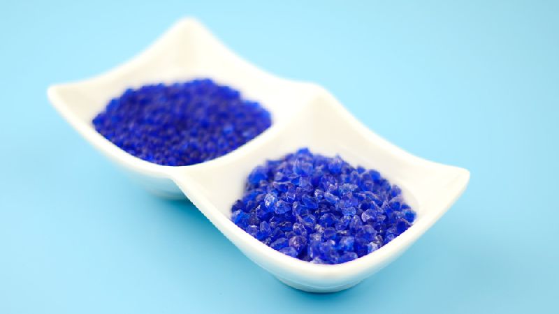 GUD BROTHERS silica gel crystals, for breather transformer, Purity : 100%