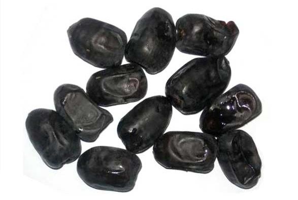 black dates