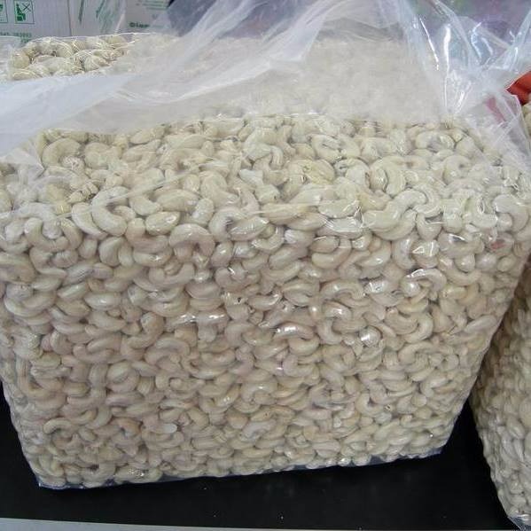 Madesh raw cashew nuts, for Food, Grade : W240