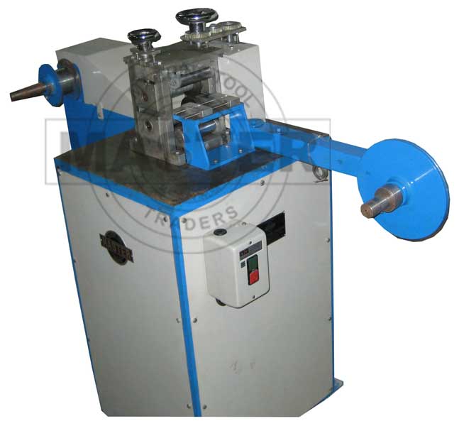 Slitting machine with coiler and decoiler