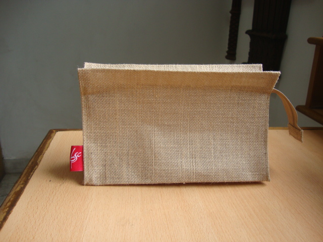 Cosmetic jute pouch bag
