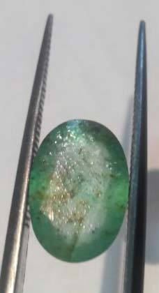 Aart-in-stones Emerald Panna Natural Gemstone, Gemstone Size : 3 carats bigger