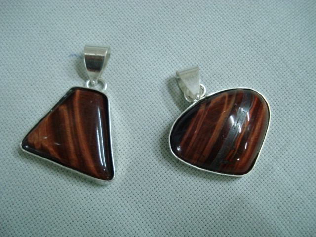 Aart-in-stones Silver Polished Brass Gemstone Pendants, Size : 30-45mm