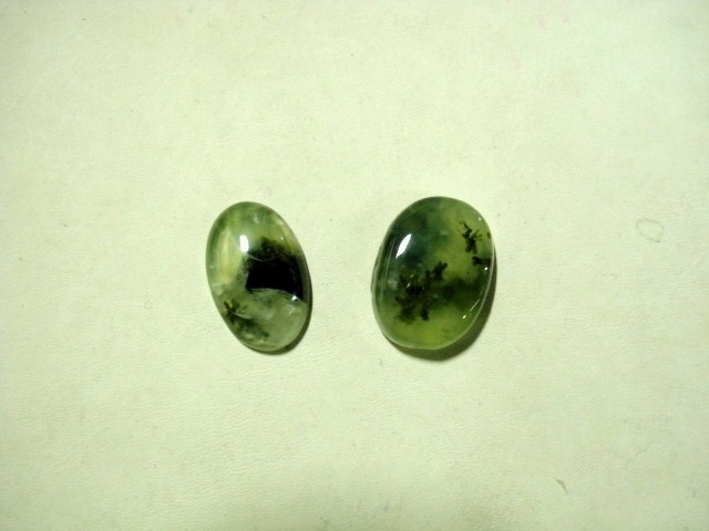 cabochon stone