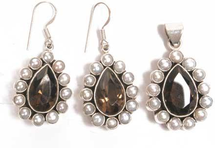Silver Earrings(item Code: 6464)