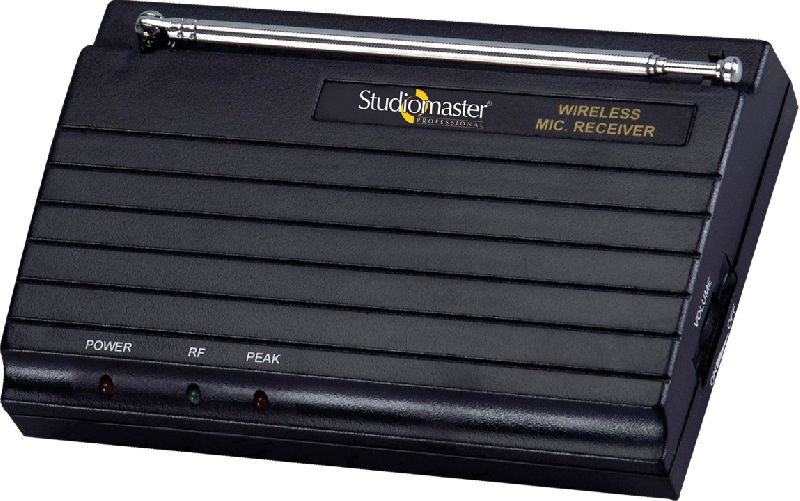 Studiomaster ER 11 Single Channel VHF Lapel Wireless Microphone system