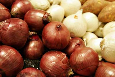Two Colors of Onions