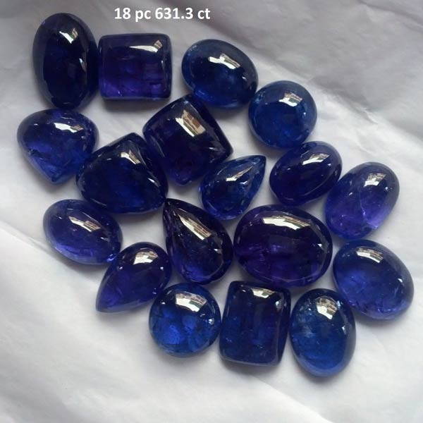 Heart shape Tanzanite Cabochon by Gemstone Pioneer, Heart shape ...