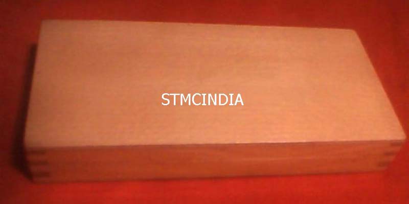 Polished Plain wooden chopping board, Size : Standard