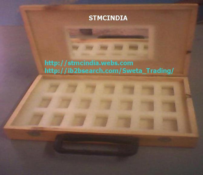 Wooden Lense Box