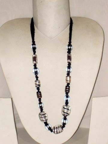 Beaded Necklace : AA 04