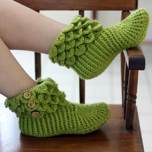 Hand Knitted Shoes Manufacturer in Panipat Haryana India by Daksh