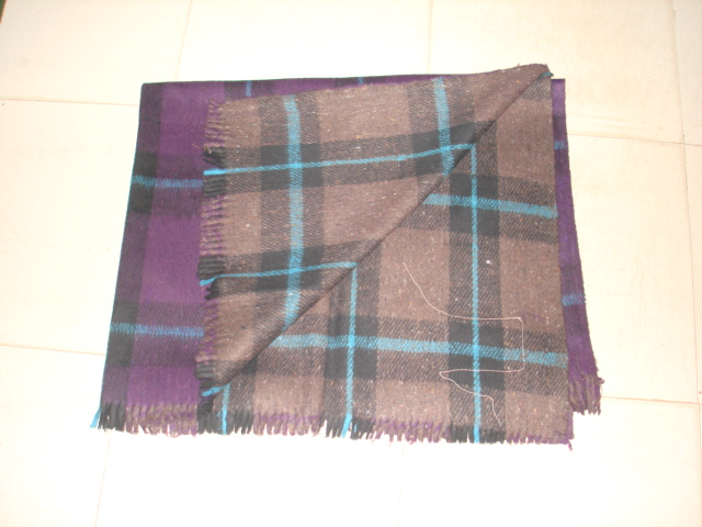 Pure Woolen Utility Blanket, Color : Multicolor