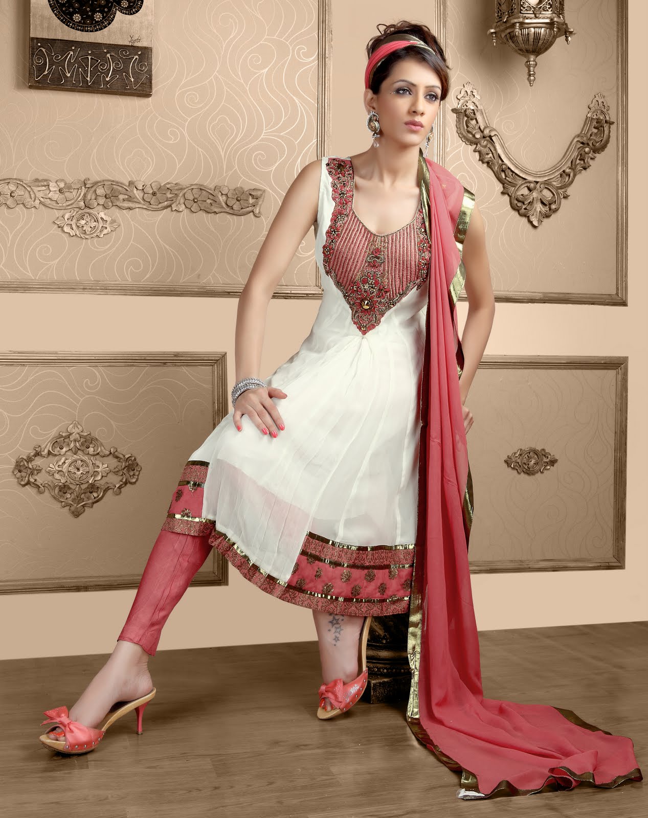 Stylish embroidered Salwar Suits