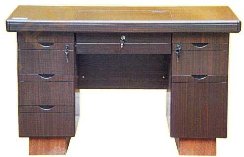 Wooden Office Desk (1202)