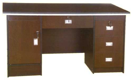 Wooden Office Desk (404B)