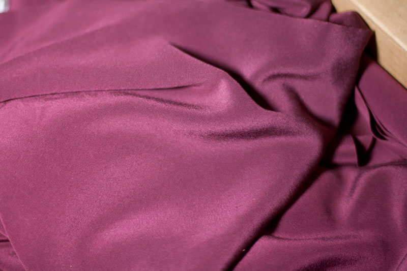 Dyed Silk Fabric at Best Price in Delhi | Vardaans