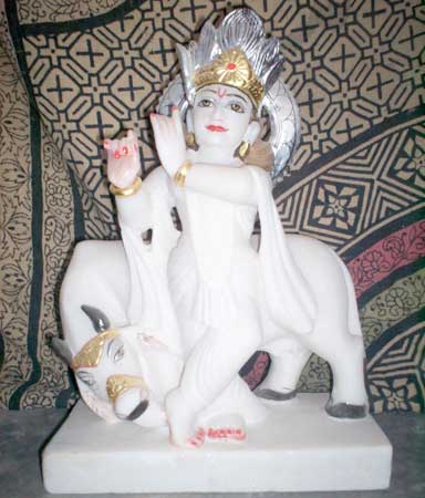 Vinod Murti Krishna Marble Statue, Size : Customized