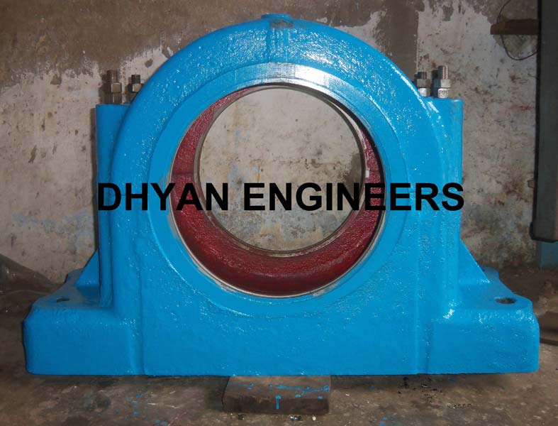 High Pressure Non Polished Aluminum Bearing Housings, for Industrial Use, Mounting Type : Wall Mounting